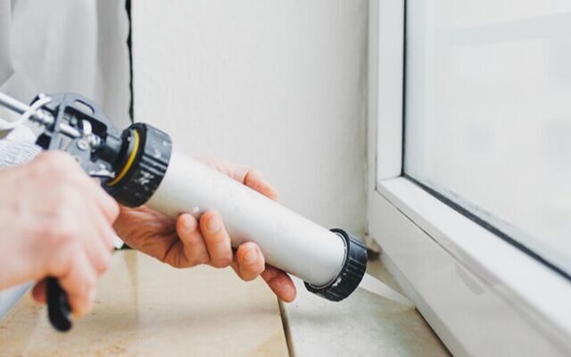 Герметики и клеи